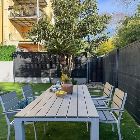Grand Renove - Jardin Et Parking - Cz *